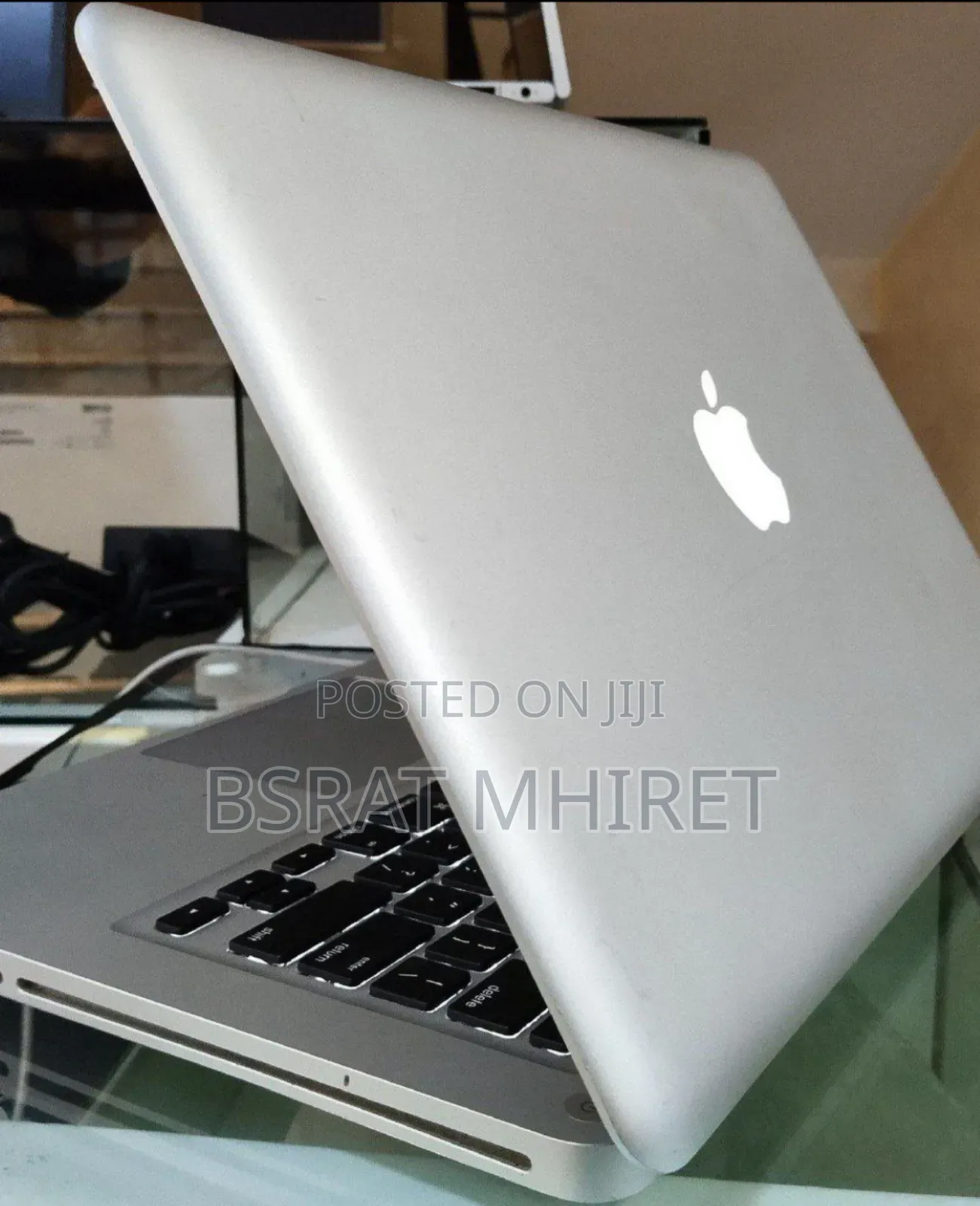 New Laptop Apple MacBook 2012 4GB Apple M1 SSD 500GB