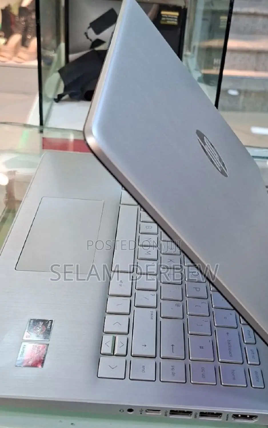 New Laptop HP Stream Notebook 8GB AMD Ryzen 5 SSD 512GB