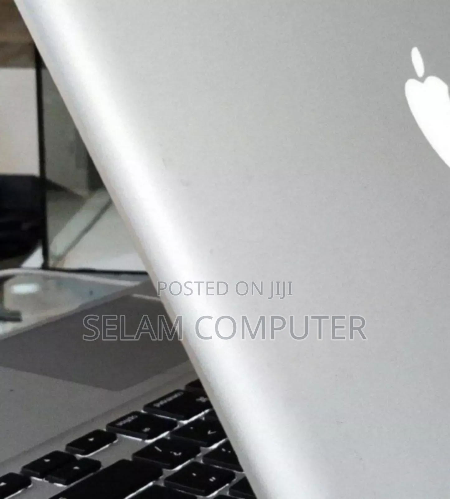 New Laptop Apple MacBook Pro 2012 4GB Intel Core I5 HDD 500GB