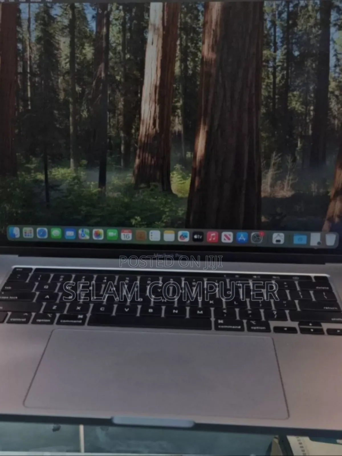 New Laptop Apple MacBook Pro 2019 32GB Intel Core I9 SSD 512GB