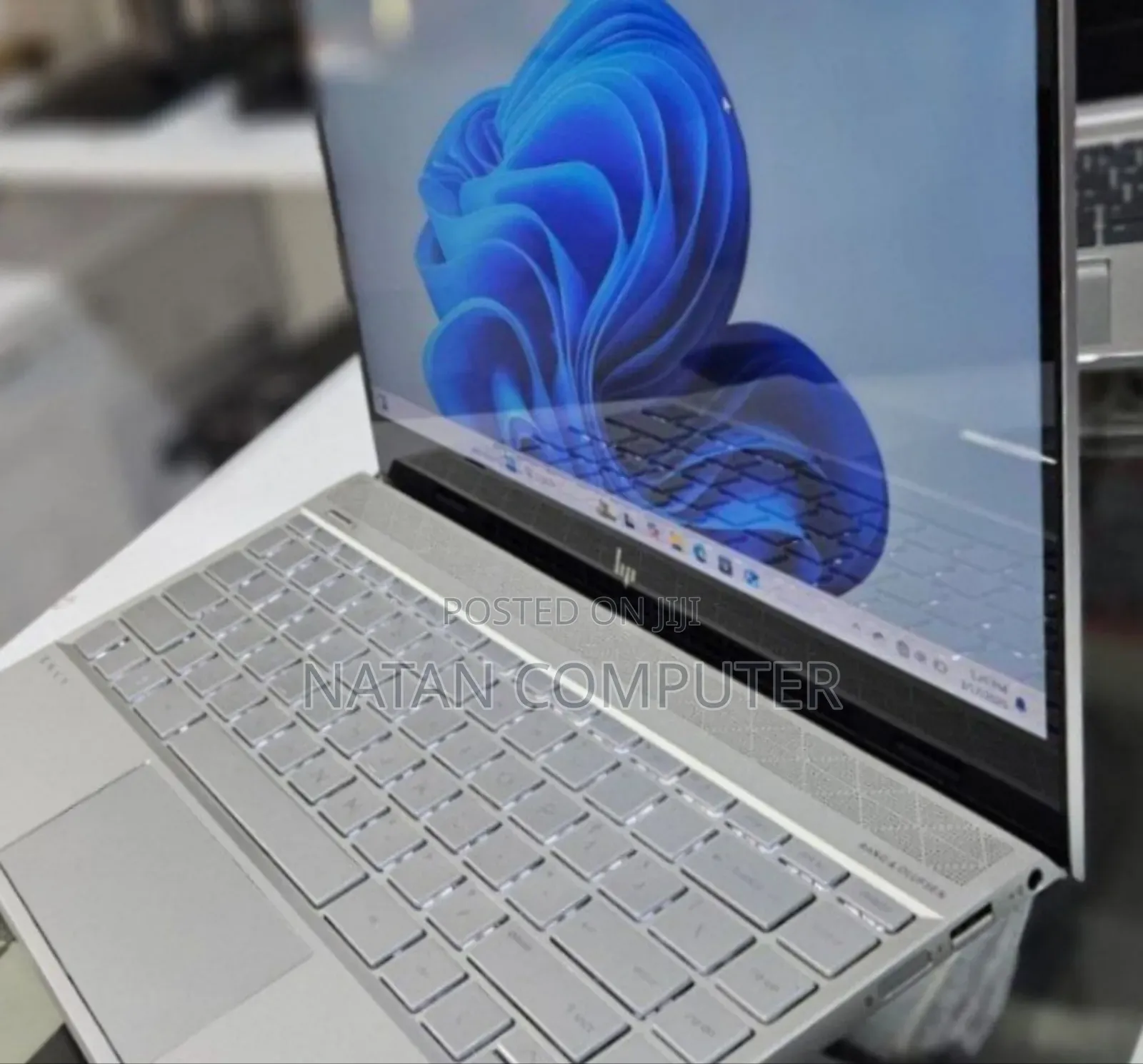 New Laptop HP Envy 13 4GB Intel Core I5 SSD 256GB