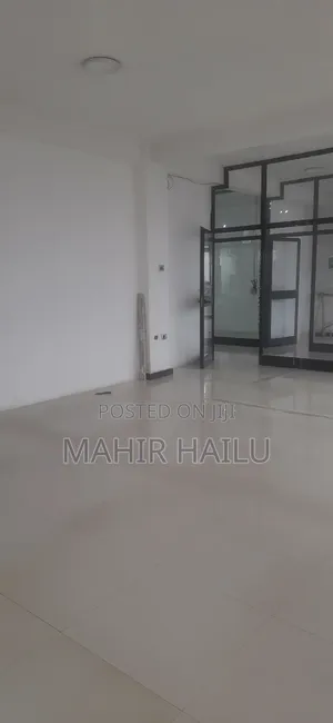 4ተኛ ላይ ነው ለቢሮ አገልግሎት