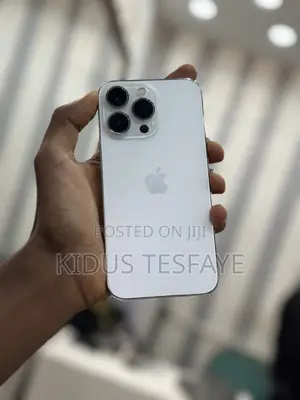 Photo - Apple iPhone 13 Pro 128 GB White