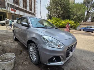 Photo - Suzuki Dzire 2022 Silver