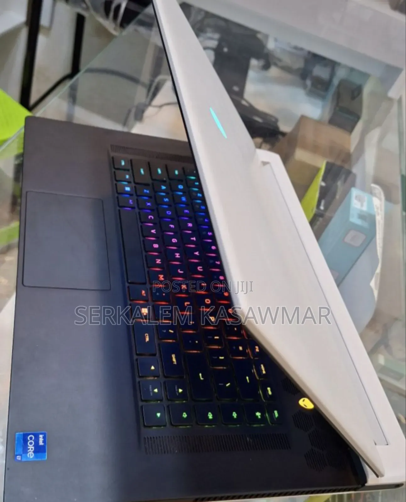 New Laptop Alienware M17x R2 32GB Intel Core I7 SSD 1T