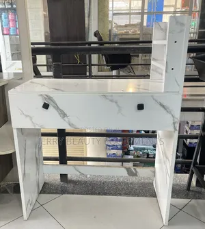 Photo - Manicure Table የጥፍር መስሪያ ጠረጴዛ