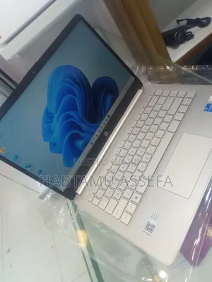 New Laptop HP Stream Notebook 16GB Intel Core I5 SSD 512GB