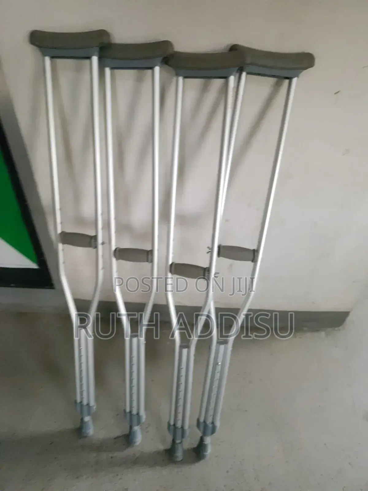 Crutches法官crutches沒錯crutches裫你crutches覶你crutches訃文crutches