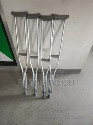 Photo - Crutches畾你crutches把關crutches內地crutches事主crutches受傷crutches