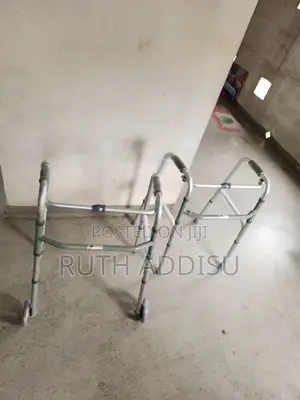 Photo - Walker和諧walker書記walker藥廠medical Walker川崎medical Walker New