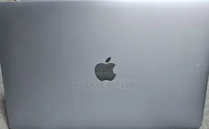 New Laptop Apple MacBook Pro 2017 16GB Intel Core I5 SSD 256GB