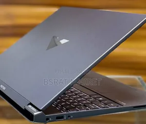New Laptop HP Victus 15 16GB AMD Ryzen 7 SSD 512GB