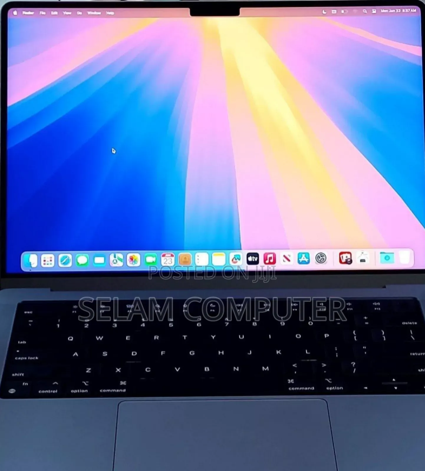 New Laptop Apple MacBook Pro 2021 M1 16GB Apple M1 SSD 1T