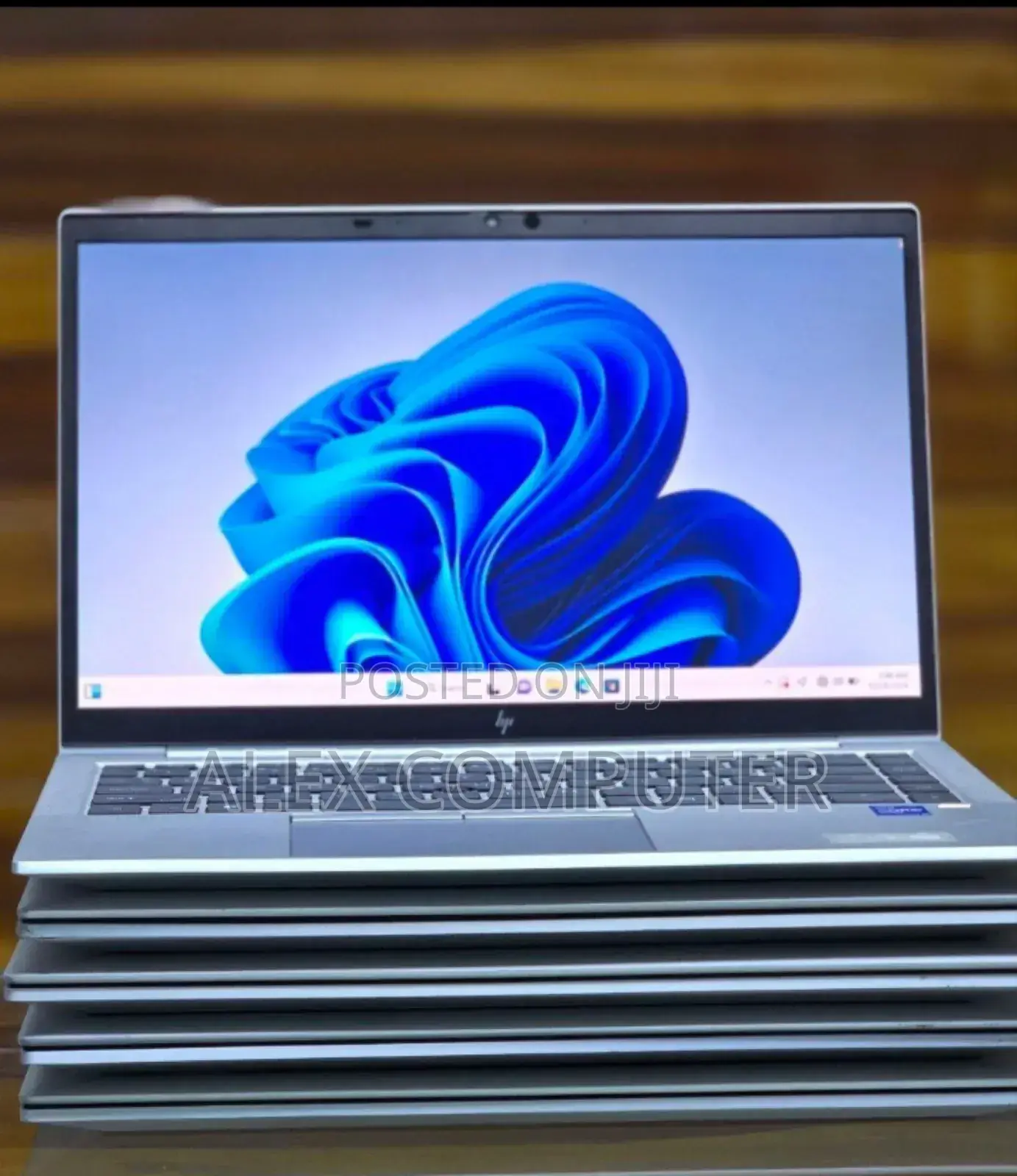 New Laptop HP EliteBook 840 G9 32GB Intel Core I7 SSD 512GB