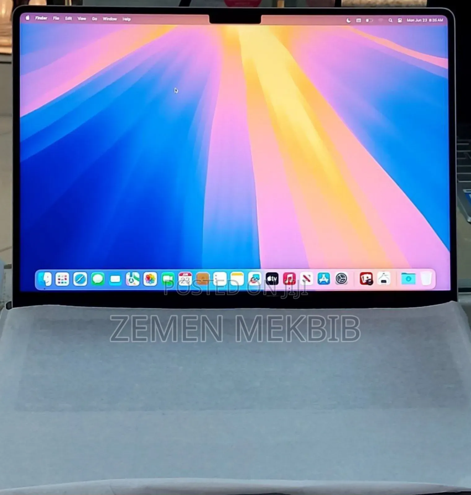 New Laptop Apple MacBook Pro 2021 M1 16GB Intel Core I7 SSD 1T