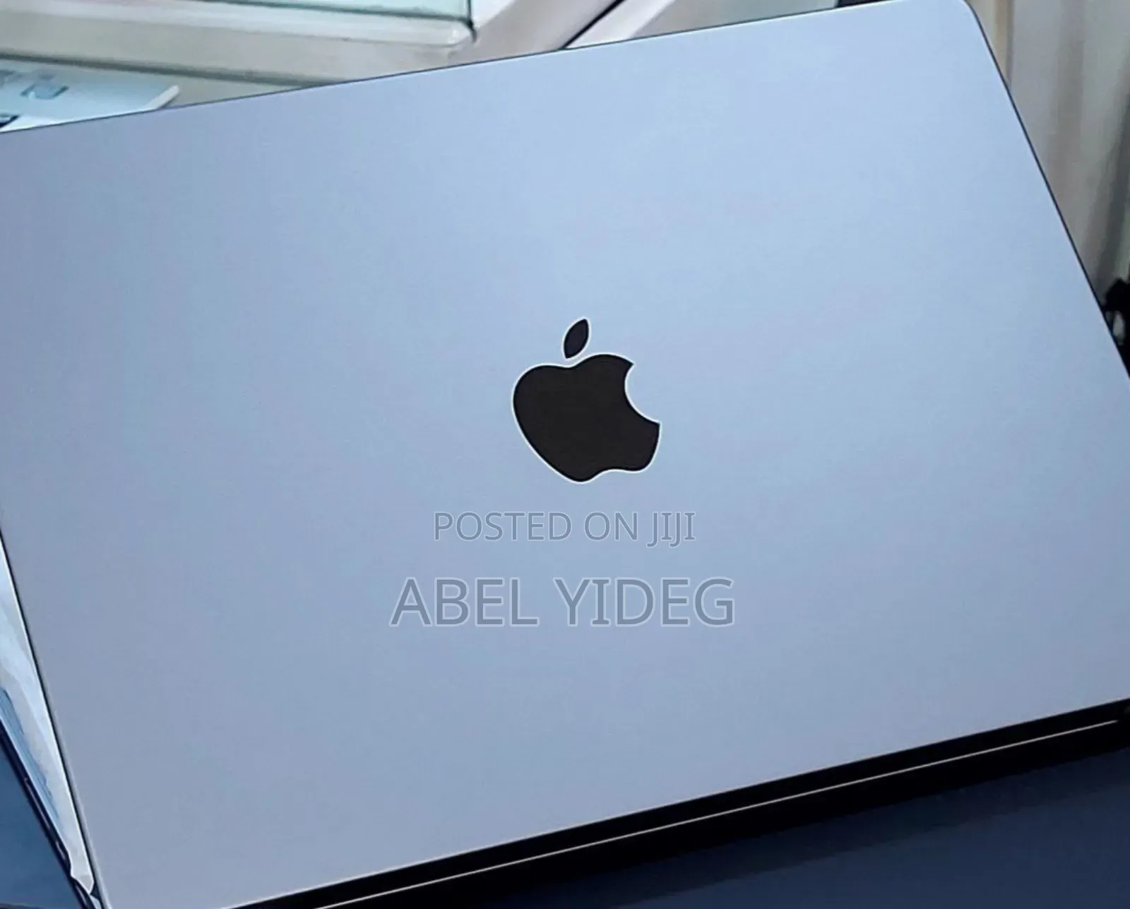 New Laptop Apple MacBook Pro M1 16GB Apple M1 Pro SSD 1T