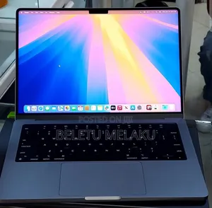 Photo - New Laptop Apple MacBook Pro 2021 M1 16GB Apple M1 SSD 1T