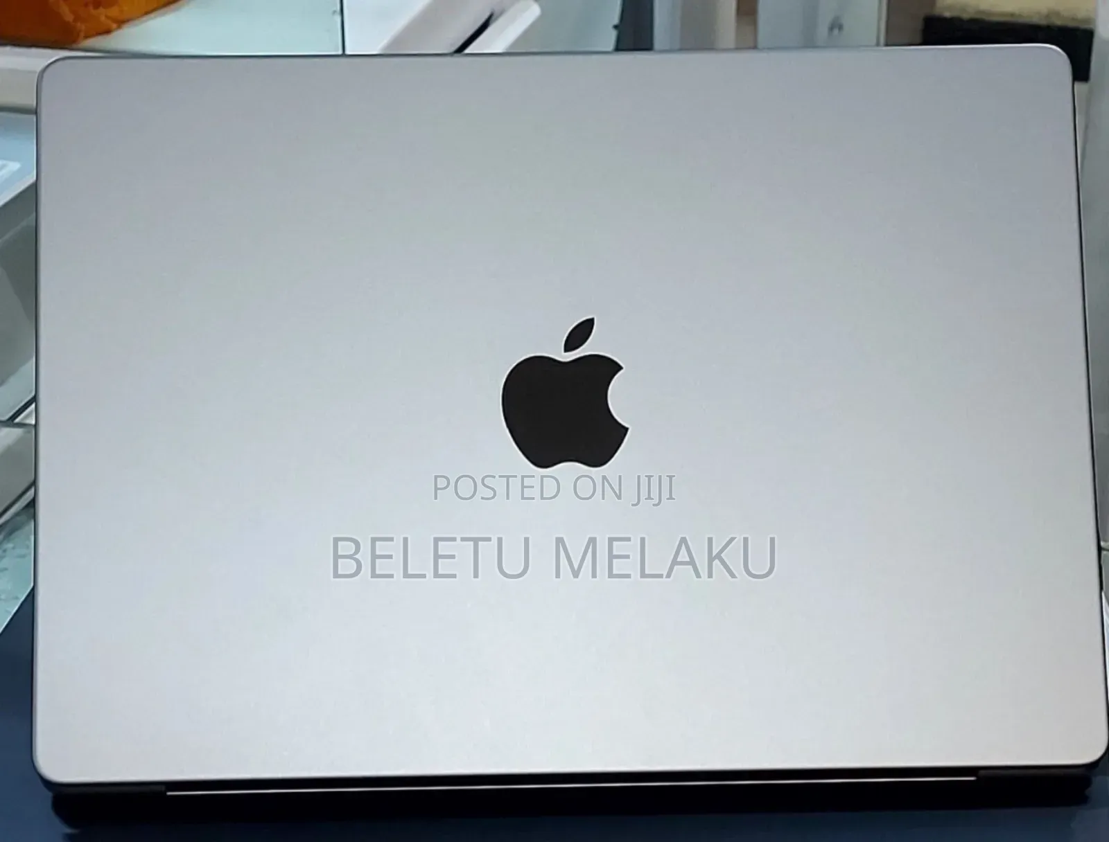 New Laptop Apple MacBook Pro 2021 M1 16GB Apple M1 SSD 1T