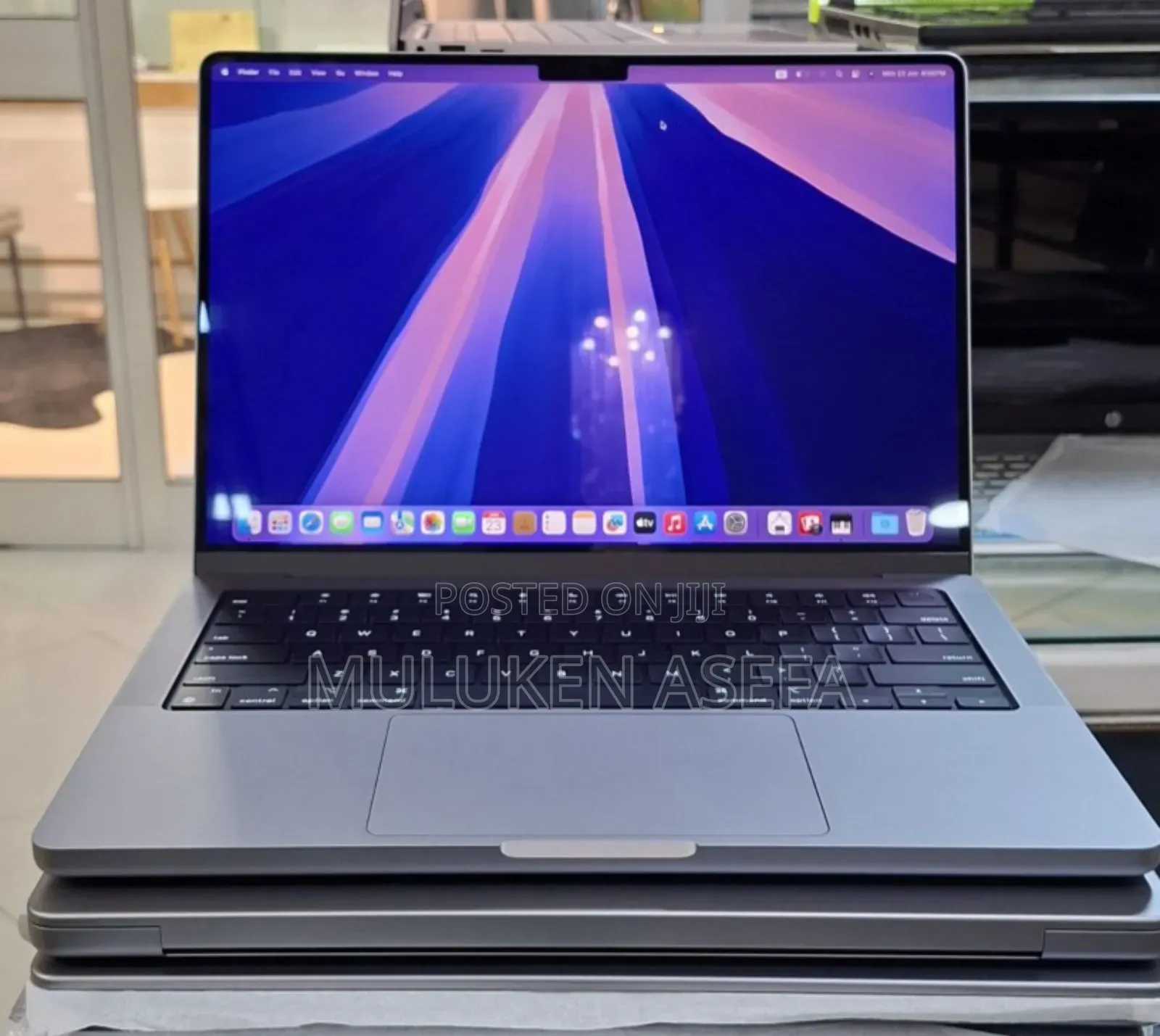 New Laptop Apple MacBook Pro 16GB Apple M1 SSD 1T