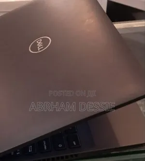 New Laptop Dell 16GB Intel Core I5 SSD 512GB