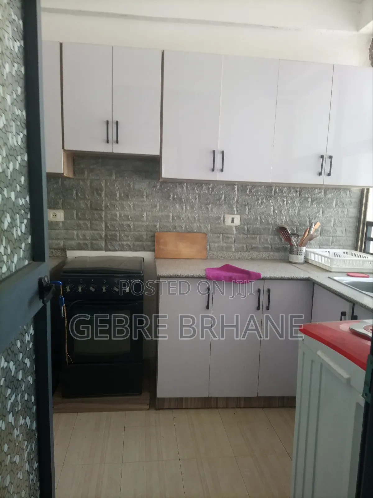 Furnished 3bdrm Apartment in Apartment, Yeka for rent