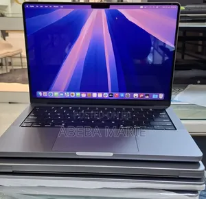 Photo - New Laptop Apple MacBook Pro M1 16GB Apple M1 Pro SSD 1T