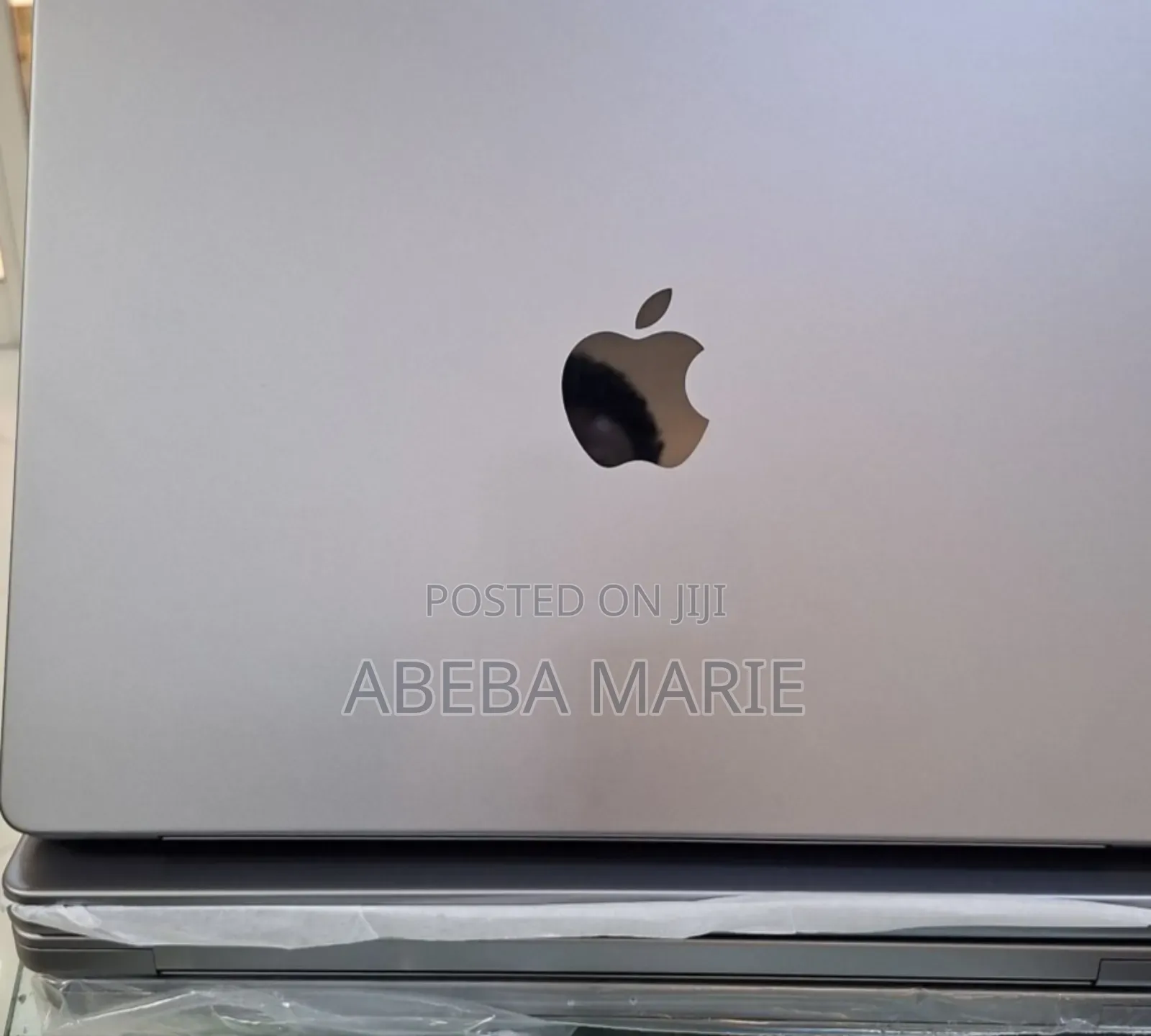 New Laptop Apple MacBook Pro M1 16GB Apple M1 Pro SSD 1T