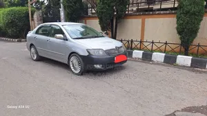 Photo - Toyota Corolla 2006 Silver