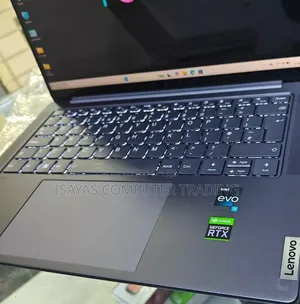 Photo - New Laptop Lenovo ThinkPad Yoga 32GB Intel Core I7 SSD 1T