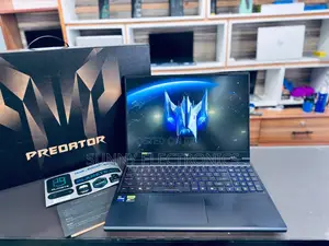 New Laptop Acer Predator Helios 18 PH18-71 16GB Intel Core I9 SSD 1T