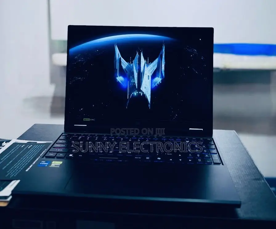 New Laptop Acer Predator Helios 18 PH18-71 16GB Intel Core I9 SSD 1T