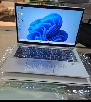 New Laptop HP EliteBook 840 G7 16GB Intel Core I5 SSD 512GB
