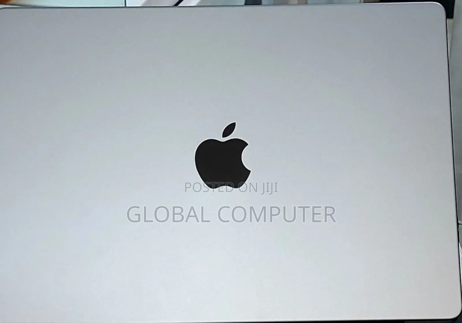 New Laptop Apple MacBook Pro 2021 M1 16GB Apple M1 Pro SSD 1T