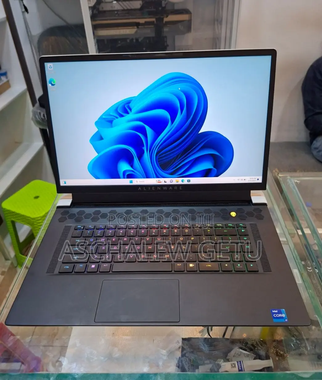 New Laptop HP Spectre 16GB Intel Core I7 SSD 1T
