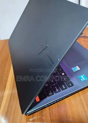 New Laptop Asus VivoBook 15 X505BA 16GB Intel Core I5 SSD 512GB