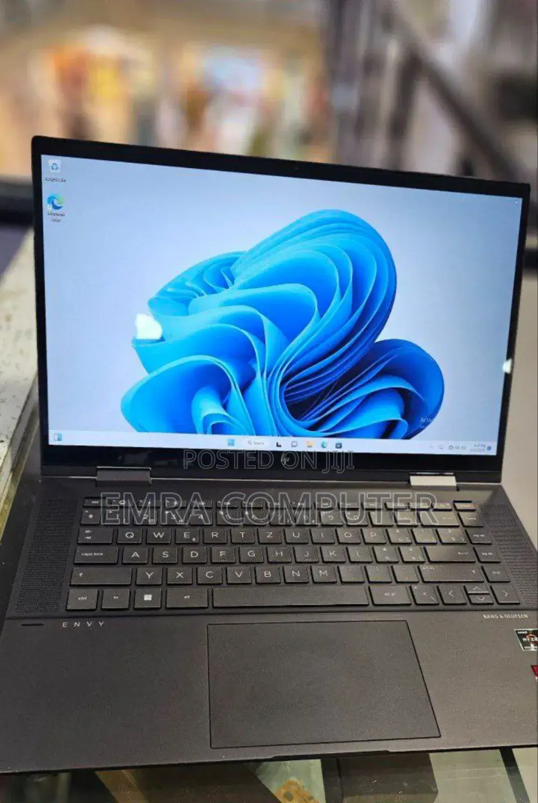 New Laptop HP Envy X360 16GB AMD Ryzen 7 SSD 1T