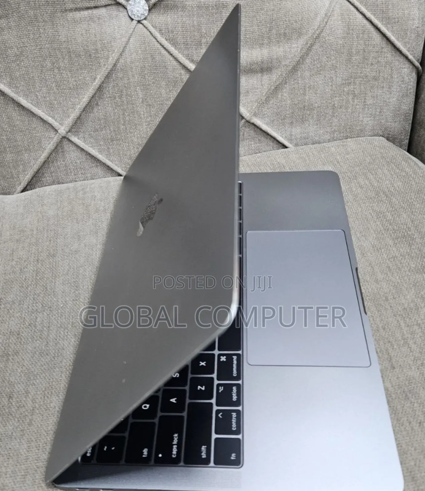 Laptop Apple MacBook Pro 2017 16GB Intel Core I5 SSD 256GB