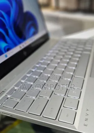 New Laptop HP Envy 13 4GB Intel Core I5 SSD 256GB