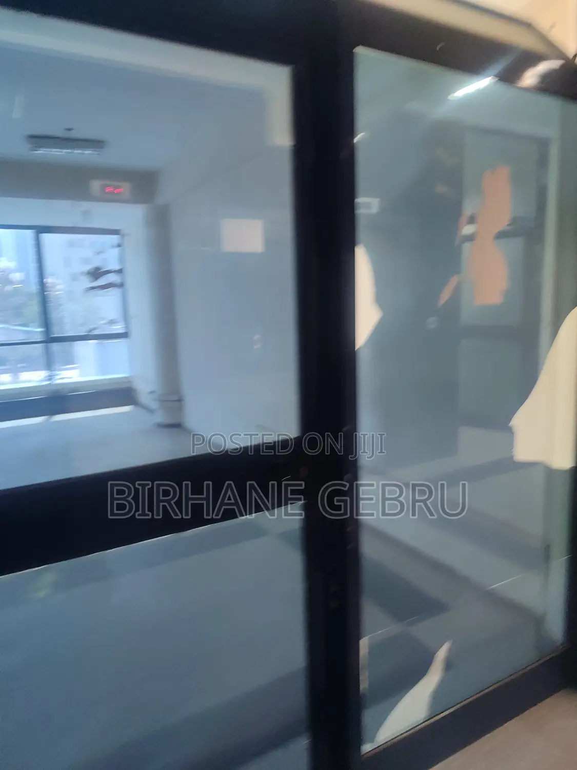 Luxury Apartiment Rent for Office