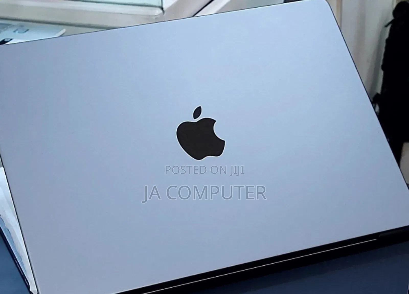 New Laptop Apple MacBook Pro M1 16GB Apple M1 SSD 1T