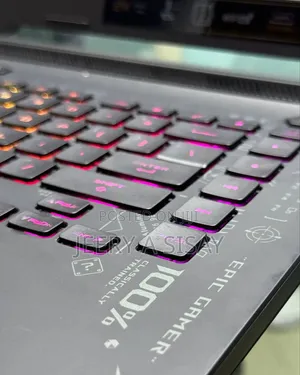 New Laptop Asus ROG Strix G15 16GB AMD Ryzen 9 SSD 1T