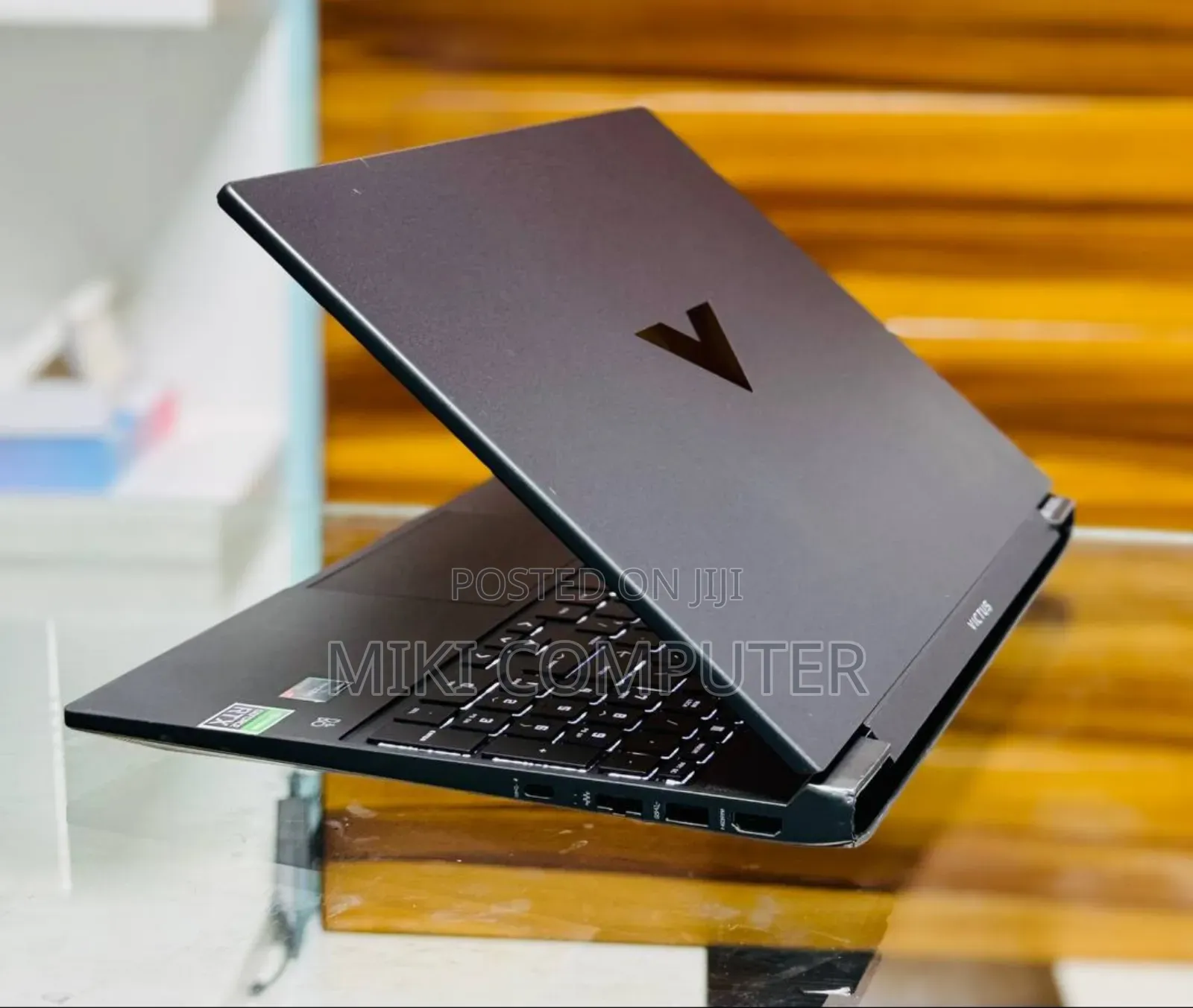 New Laptop HP Victus 15 16GB AMD Ryzen 7 SSD 512GB
