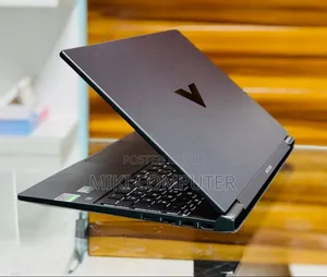 New Laptop HP Victus 15 16GB AMD Ryzen 7 SSD 512GB