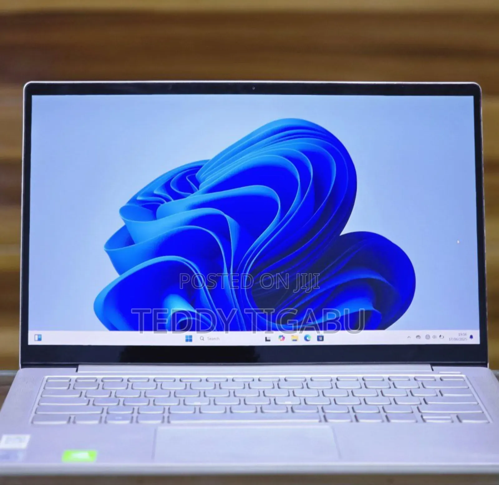 New Laptop Lenovo 8GB Intel Core I5 SSD 512GB