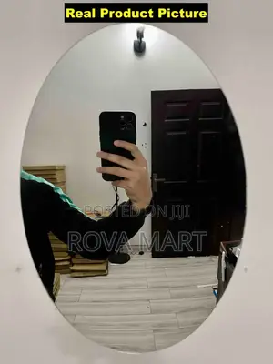 አሪፍ ተጣጣፊ መስታወት