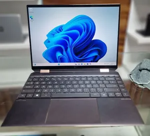 New Laptop HP Spectre X360 16GB Intel Core I7 SSD 512GB