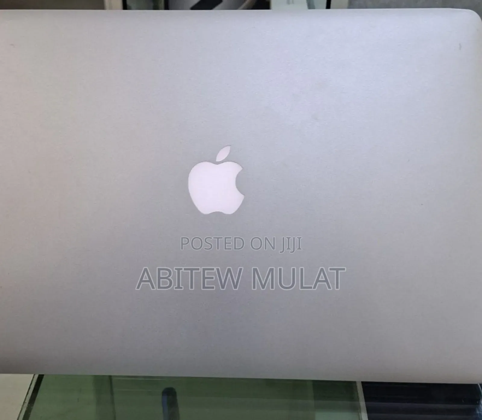 New Laptop Apple MacBook Pro 2015 16GB Intel Core I7 SSD 256GB