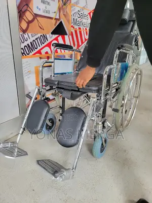 Photo - Second Hand Comfort Wheelchairسዐwheelchairن岐wheelchair