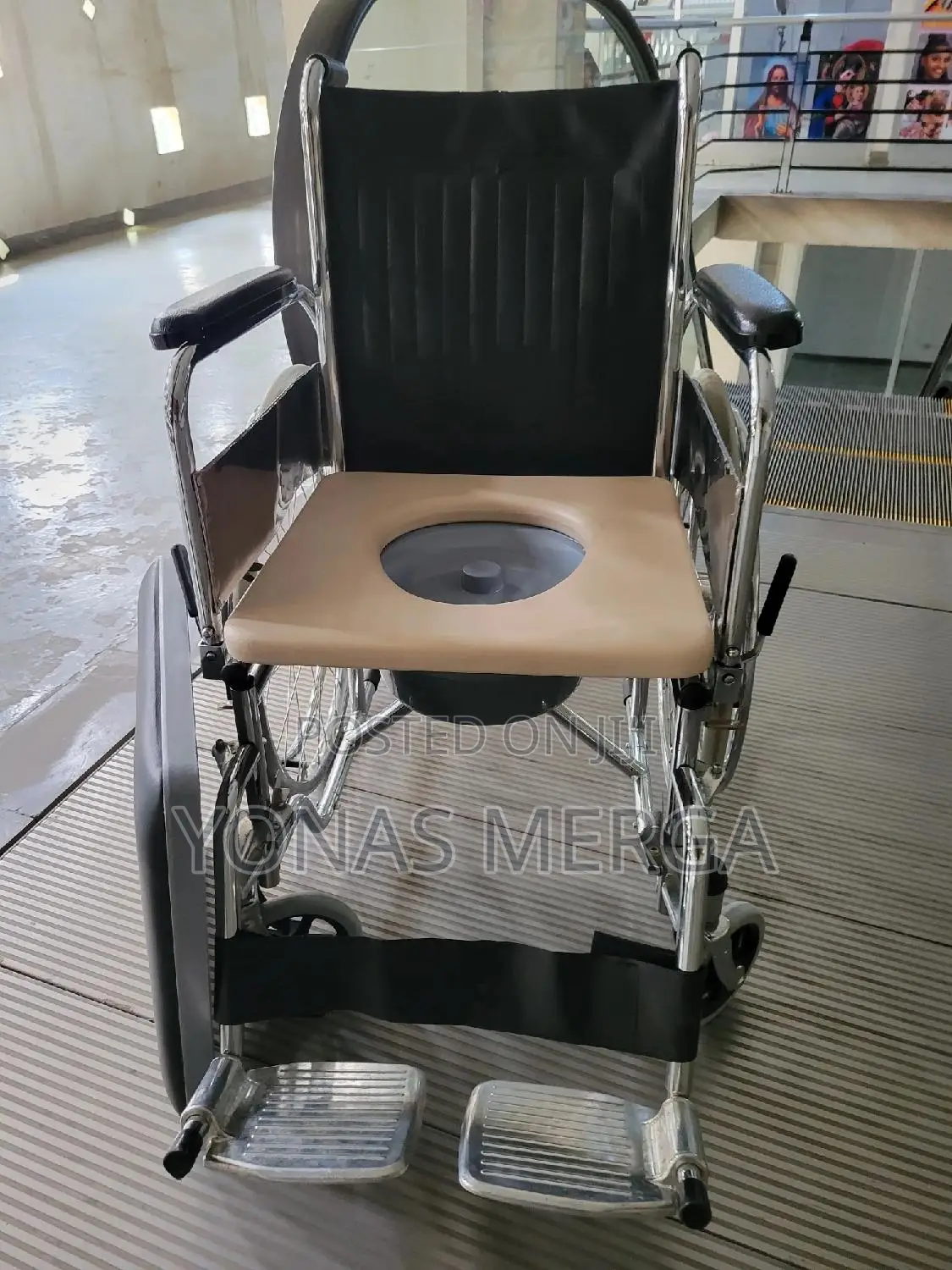 Toilet Wheelchair卜commode Chair Price With Wheel for Disable