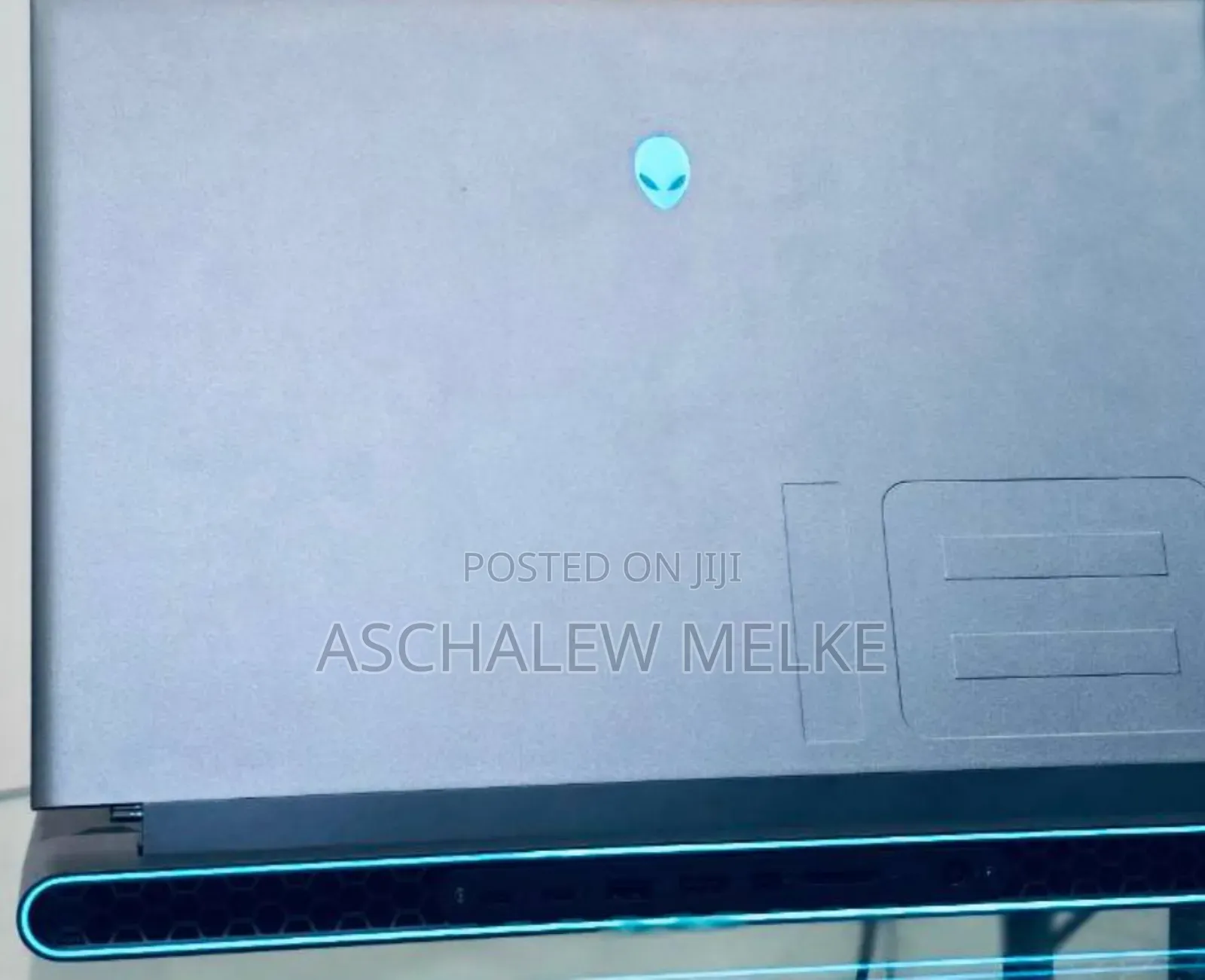 New Laptop Alienware M17x R2 32GB Intel Core I9 SSD 1T